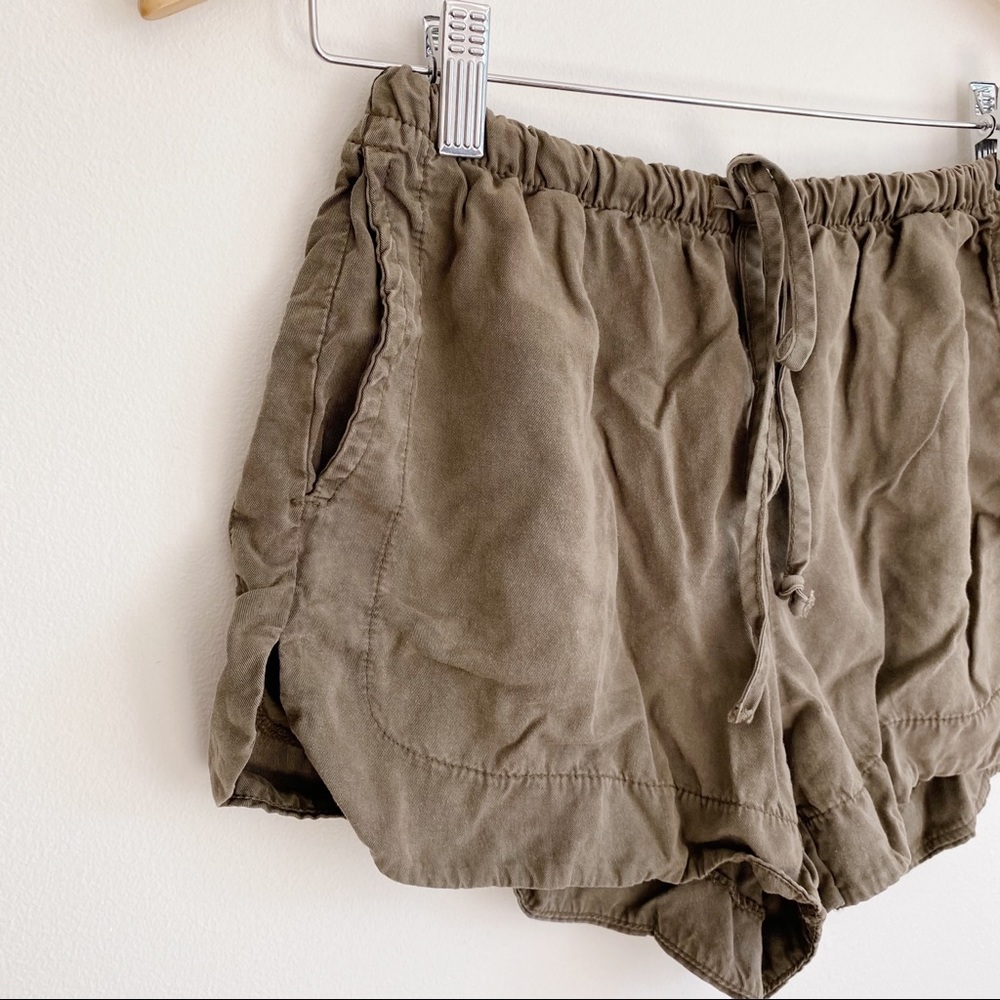 Brandy Melville Olive Sage Green Paper Bag Tie Front High Waisted Shorts - Picture 3 of 5